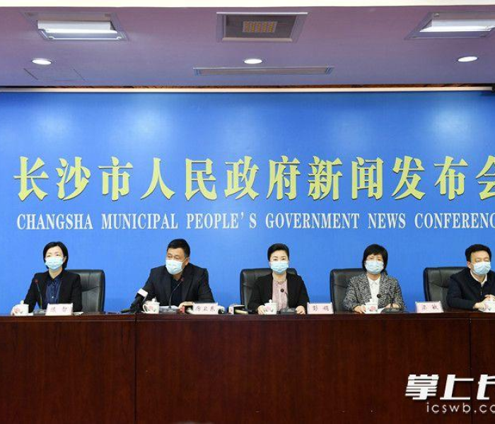 一分钟了解“微信牛牛房卡金花”房卡详细充值