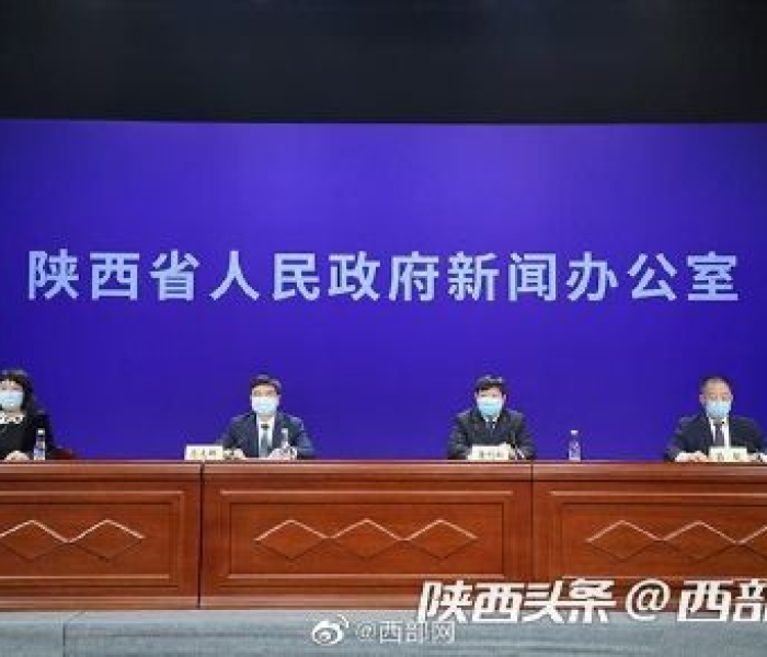 房卡必备教程“微信好友创建炸 金花房间”房卡详细充值 房卡必备教程“微信好友创建炸 金花房间”房卡详细充值