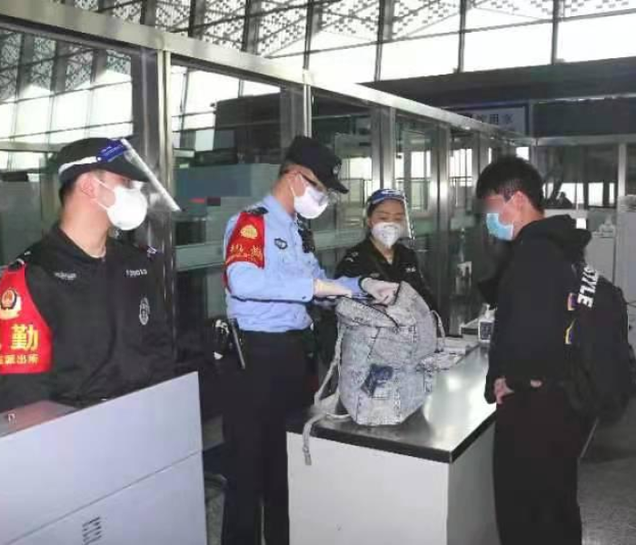 秒懂教程“微信金花群房卡哪里买”房卡链接获取