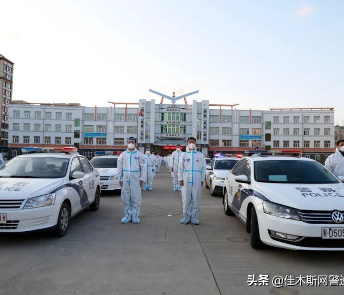 房卡必备教程“微信群炸 金花如何创建房间”房卡详细充值