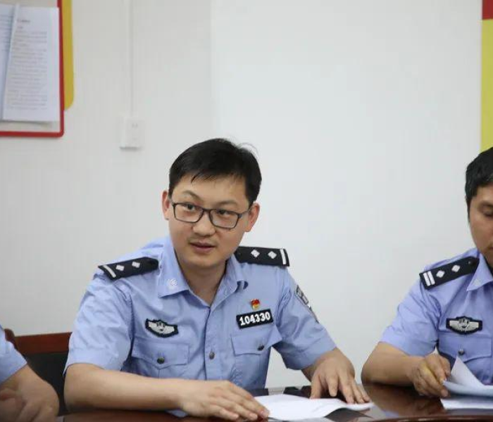 给大家讲解“微信炸 金花在哪里充值卡”房卡详细充值 给大家讲解“微信炸 金花在哪里充值卡”房卡详细充值