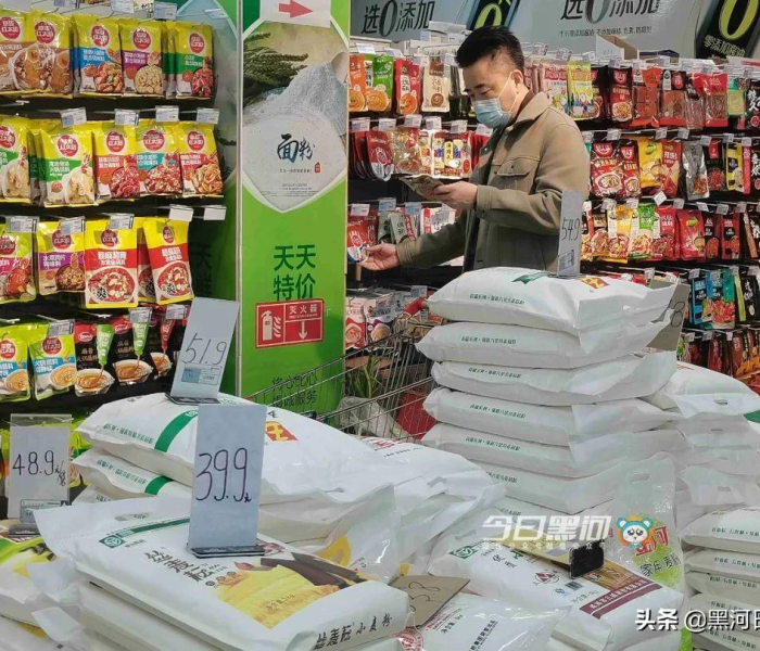 房卡必备教程“微信炸 金花斗牛牛房卡”详细房卡教程