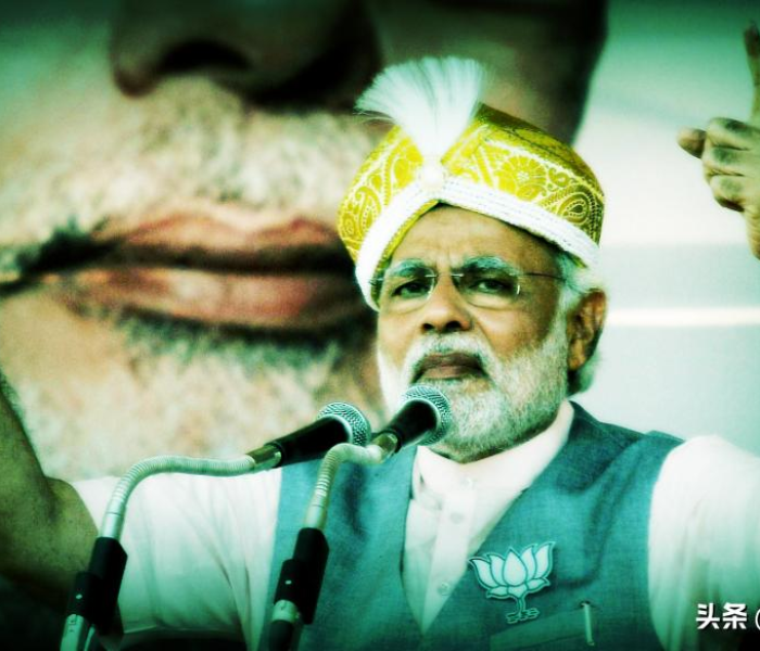 疫情防控优先，构建全民健康防线的战略选择与时代责任