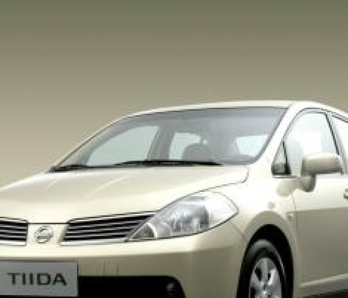 颐达两箱车图片大全/颐达两箱车图片