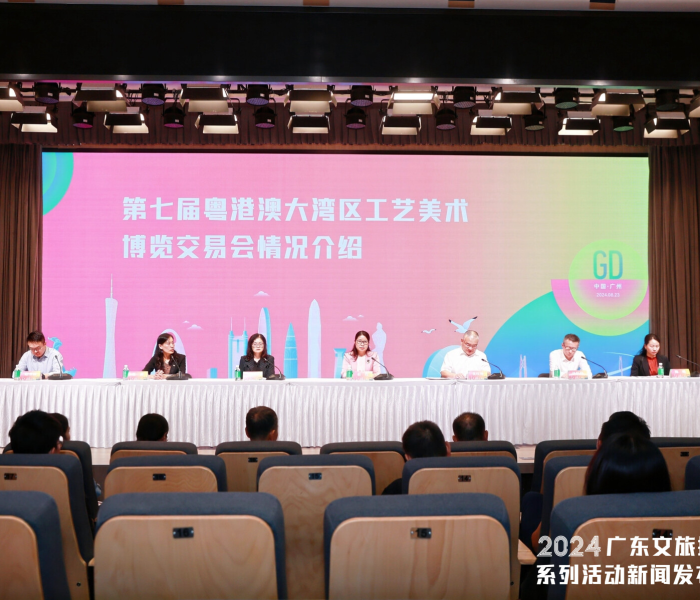 房卡必备教程“微信链接炸 金花房卡怎么买”轻松获取房卡全渠道