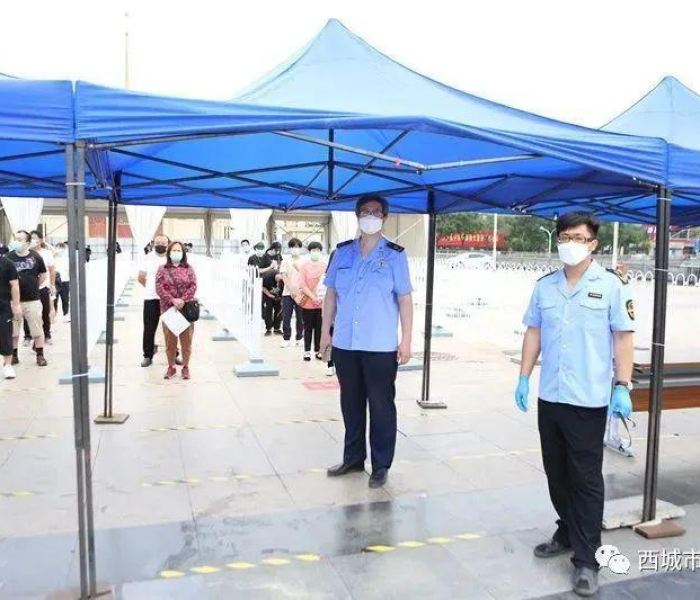 疫情防控还很严峻吗/疫情防控还很严峻