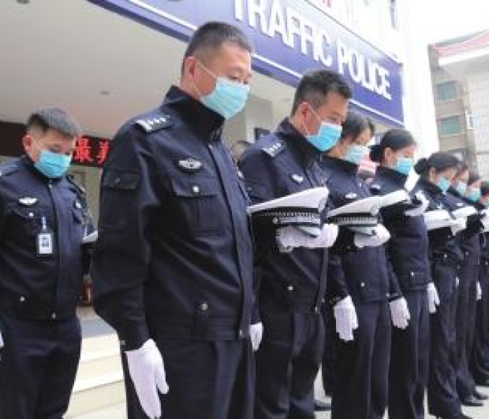 一分钟介绍使用“微信房卡玖天乐游大厅链接”详细房卡教程