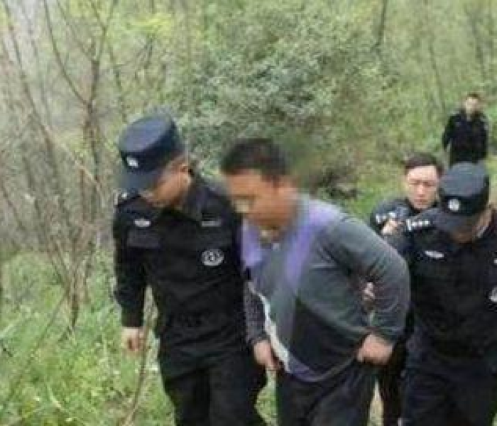 一分钟介绍使用“微信斗牛链接在哪买”房卡详细充值