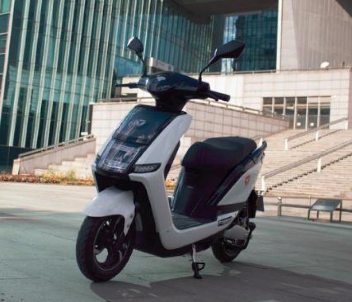 雅迪电动车价格及图片2020新款白色(雅迪电动车价格及图片2020新款白色车型) 雅迪电动车价格及图片2020新款白色(雅迪电动车价格及图片2020新款白色车型)