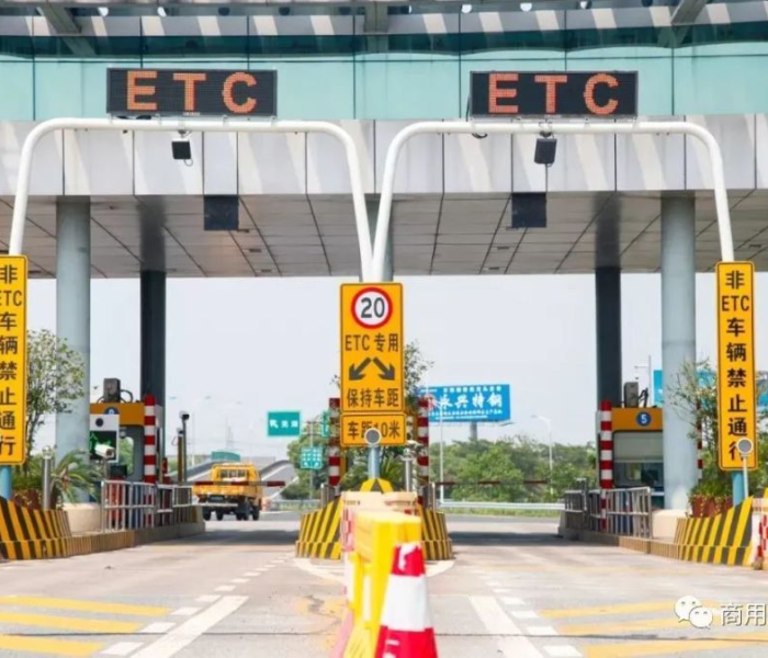 给大家讲解“有没有微信这炸 金花房卡”轻松获取房卡全渠道 给大家讲解“有没有微信这炸 金花房卡”轻松获取房卡全渠道