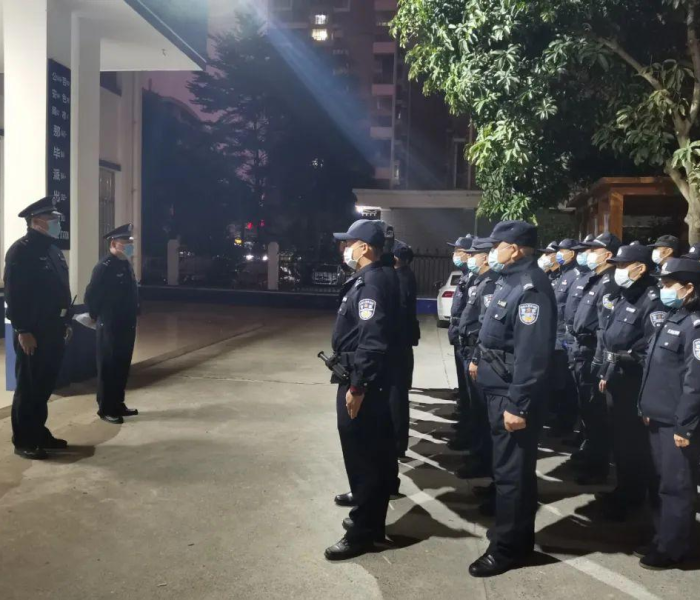 房卡必备教程“炸 金花房卡专卖店联系方式”获取房卡教程-哔哩哔哩