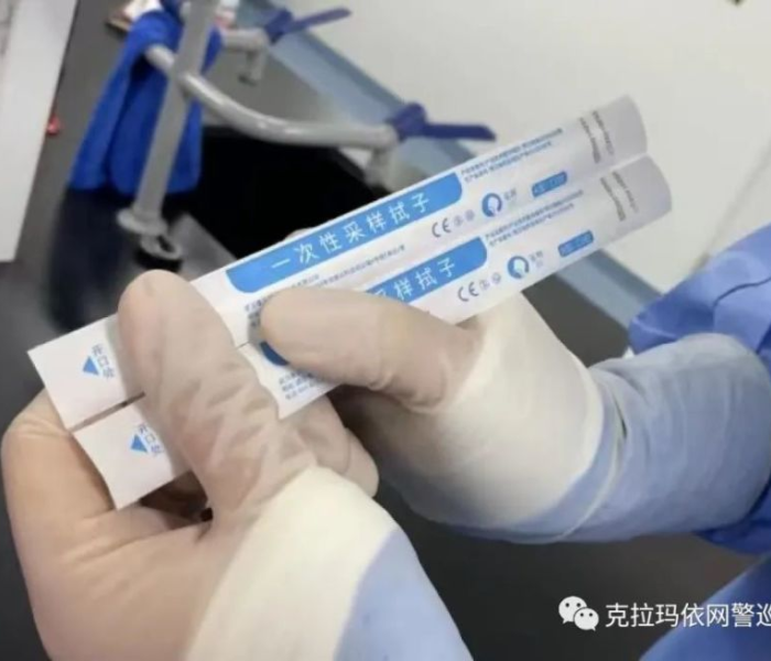 给大家讲解“微信金花房卡房间怎么弄”详细房卡使用教程