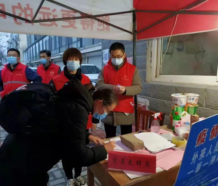 给大家讲解“开牛牛群怎么买房卡”房卡详细充值