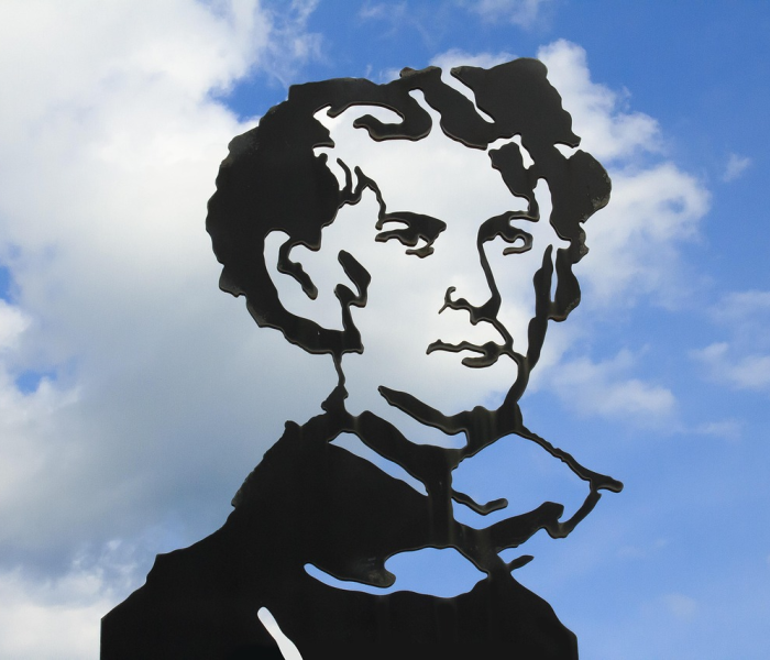 【第二年疫情更严峻,第二年疫情更严峻了吗】