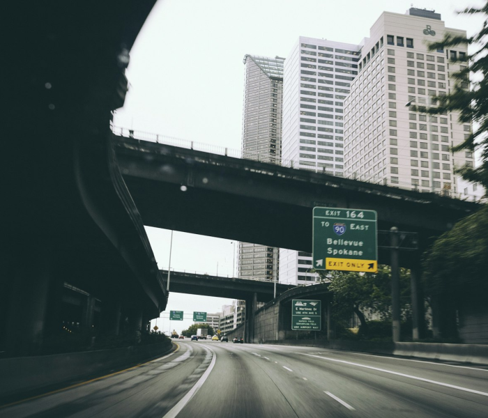 房卡必备教程“微信群牛牛房卡哪里购买”详细房卡教程