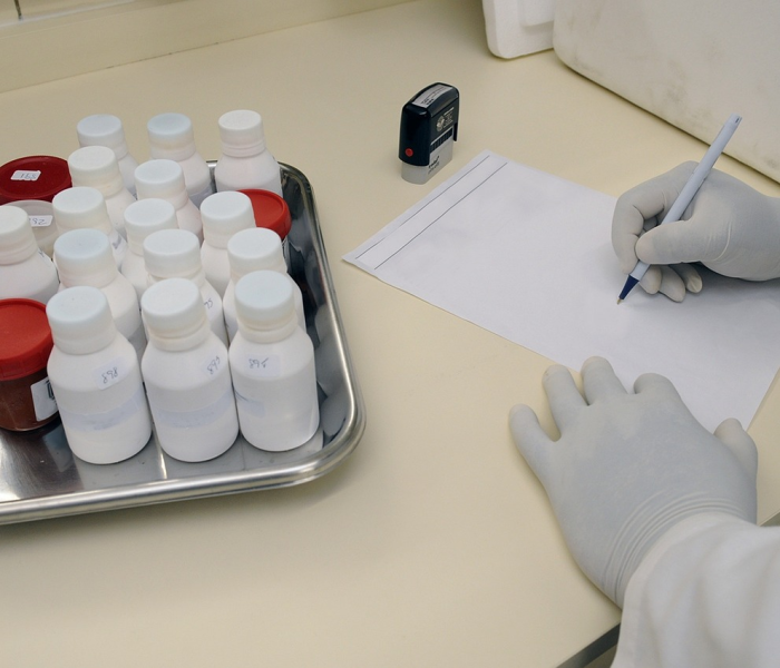 给大家讲解“炸 金花卖房卡代理”房卡链接获取