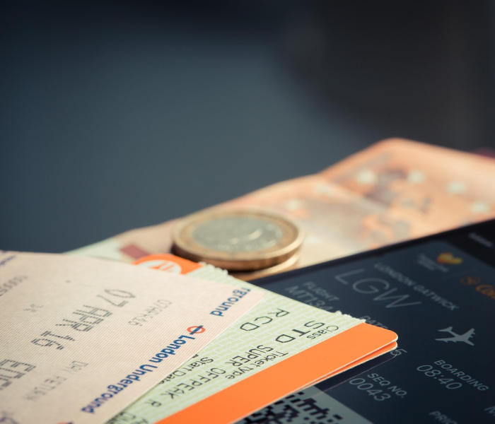 给大家讲解“微信开牛牛房卡在哪里”获取房卡教程-哔哩哔哩