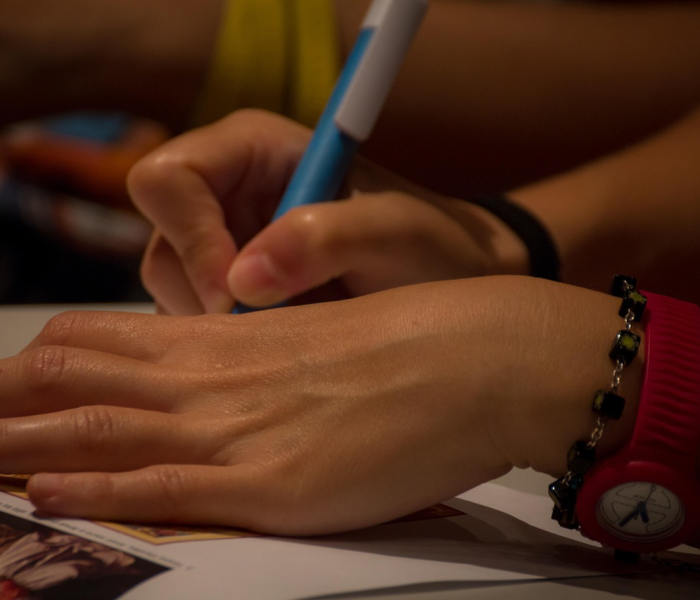 一分钟介绍使用“微信群链接牛牛房卡”房卡链接获取