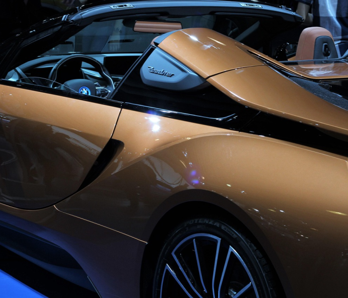 宝马z4敞篷车门开着是不是关不了了呢（宝马z4敞篷车门开着是不是关不了了呢视频）