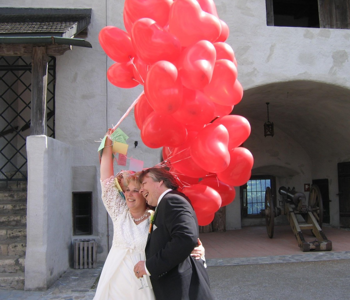 房卡全攻略“牛牛房卡怎么搞”房卡详细充值