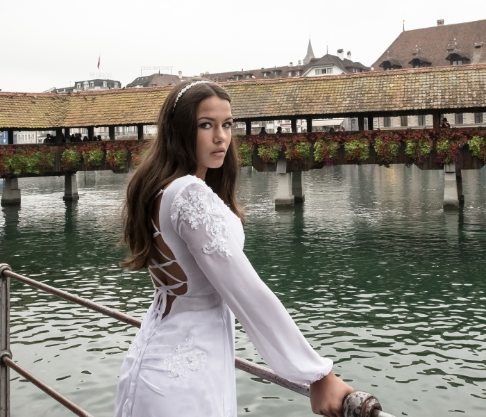 秒懂教程“微信链接斗牛房卡哪里有卖”详细房卡教程