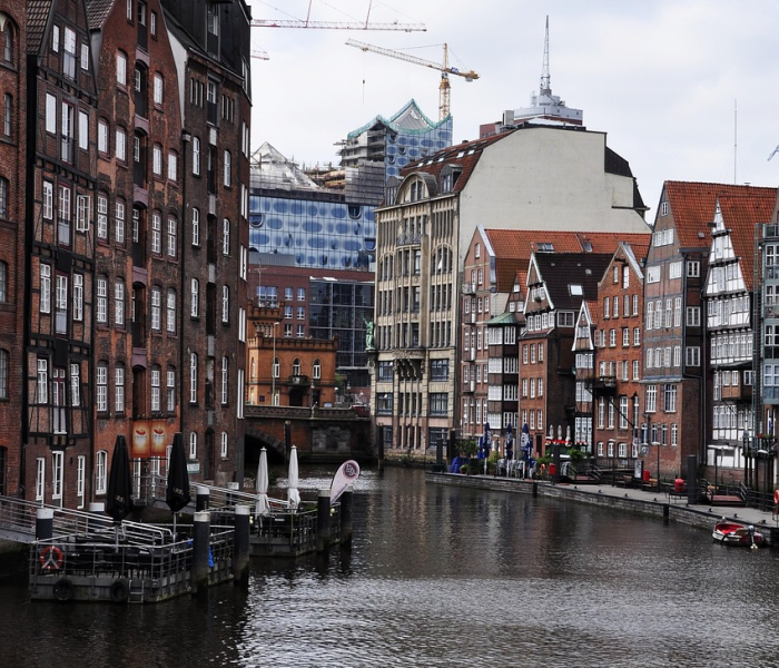 天津站地铁，城市脉络中的时光隧道与未来交响