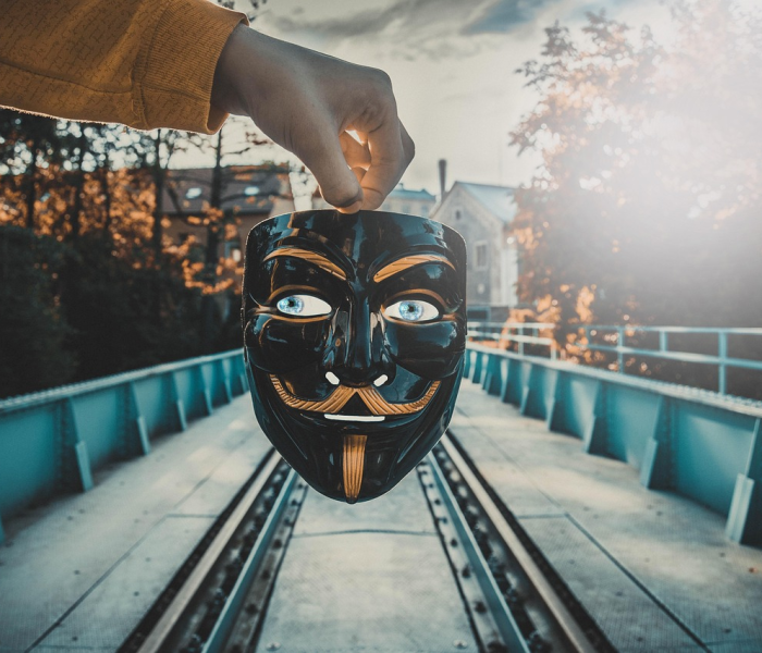 印度疫情，一场被群体免疫幻想掩盖的人道主义灾难