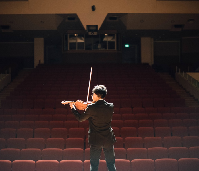 房卡必备教程“微信链接牛牛房卡在哪里买”房卡获取方式