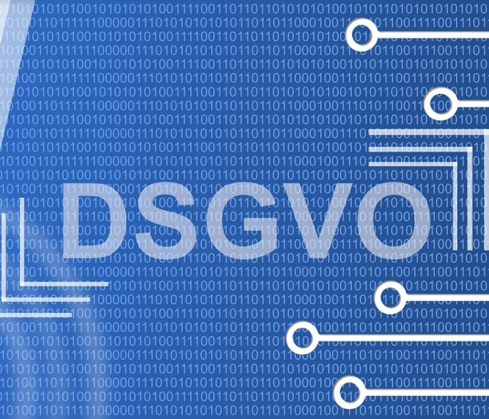 房卡必备教程“微信牛牛房卡链接找谁买”详细房卡使用教程