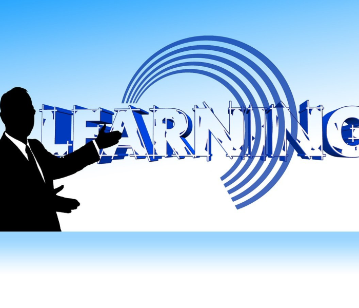 给大家讲解“微信金花房卡怎么搞”获取房卡教程-哔哩哔哩