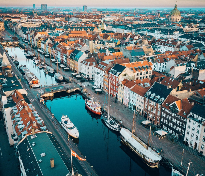 给大家讲解“微信斗牛房卡怎么弄”房卡链接获取